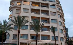 Warwick Palm Beach Hotel